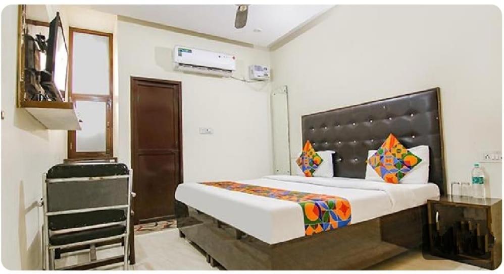 Hotel kb square Chandīgarh Exterior foto